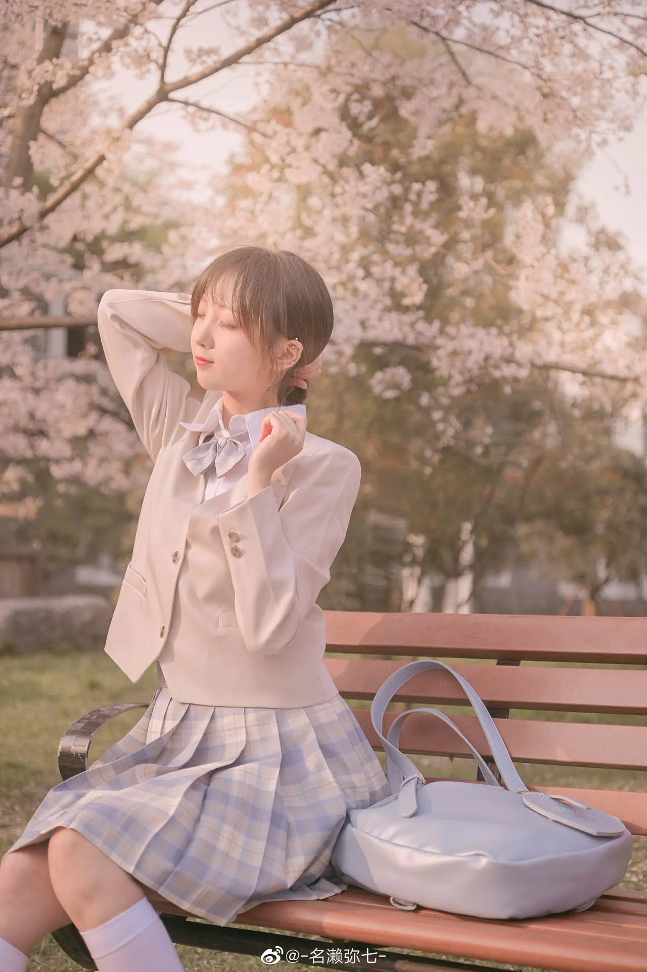 名赖弥七 – 全套13期+随包视频,大小1.73G 名赖弥七 – 全套13期+随包视频,大小1.73G