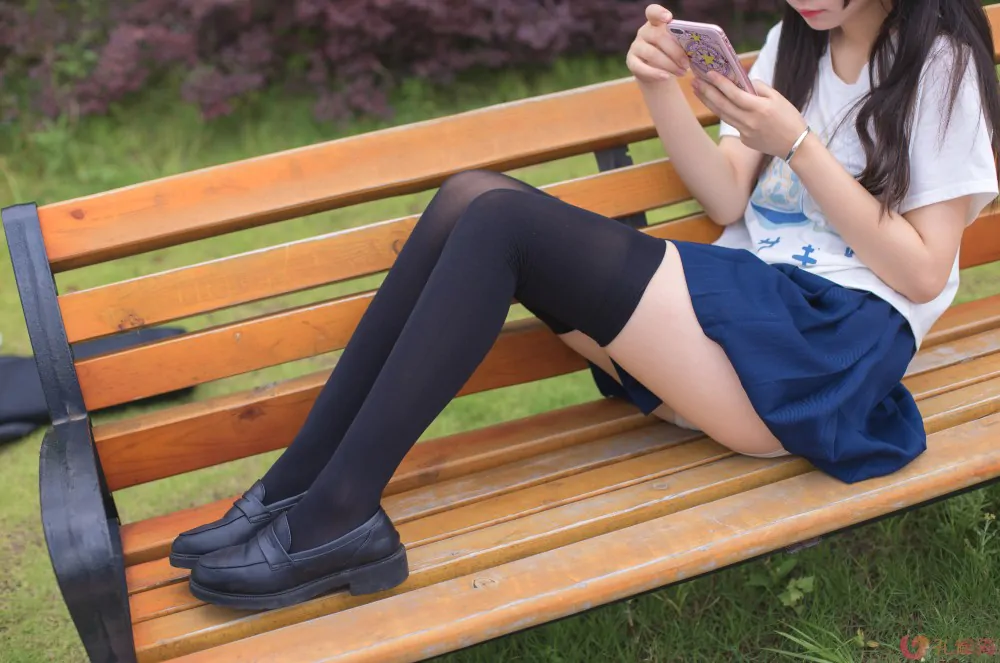 轻兰映画 – 合集42期+随包视频,大小20.8G 轻兰映画 – 合集42期+随包视频,大小20.8G