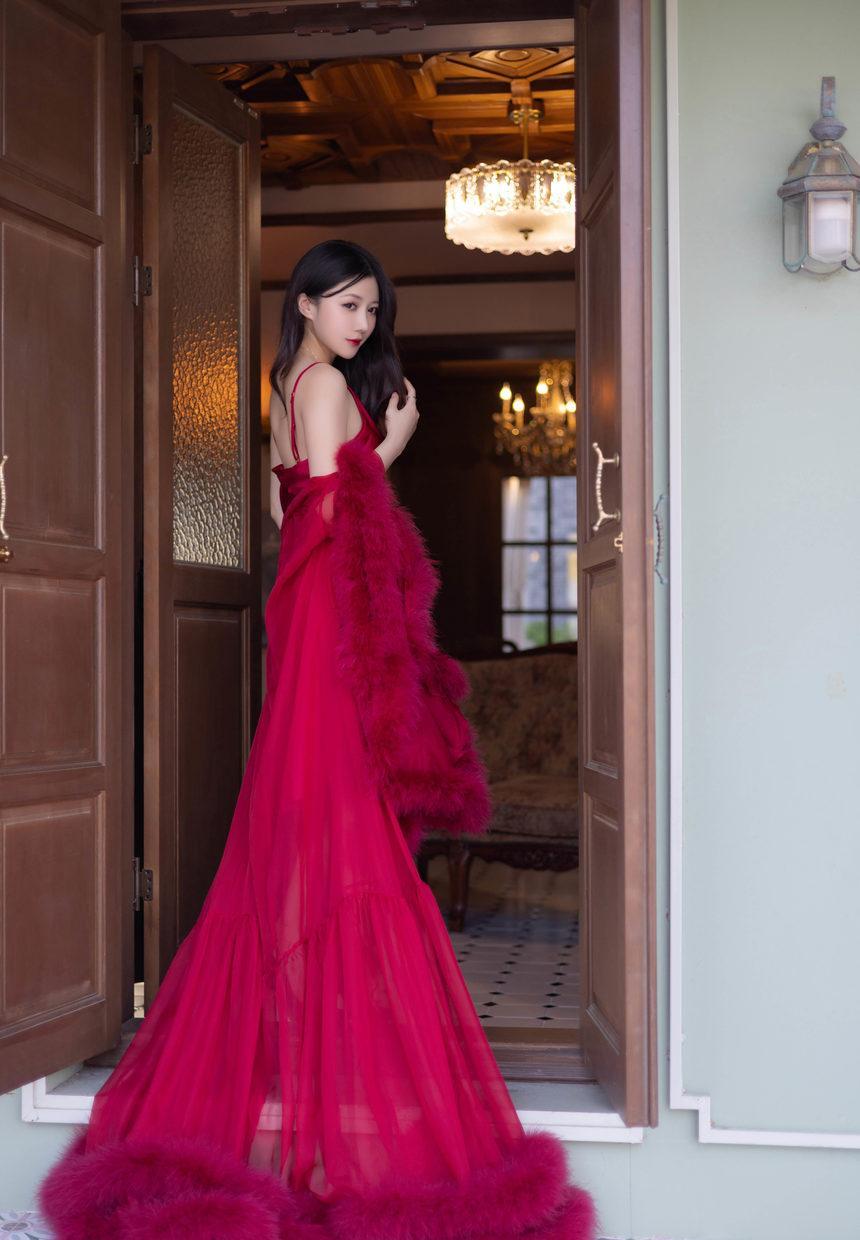 [XiuRen秀人网] 2024.11.08 No.9422 鱼子酱Fish [80+1P]