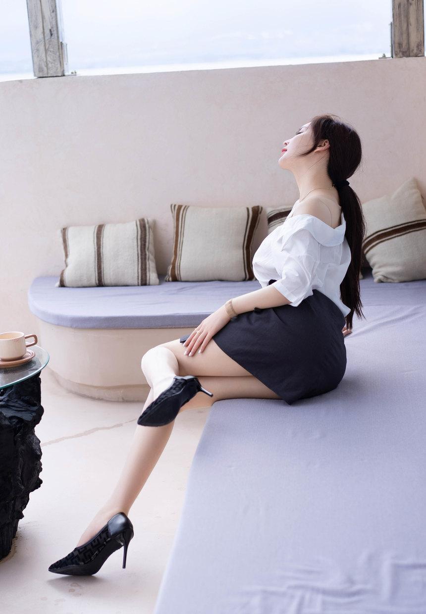 [YOUMI尤蜜荟] 2023.10.31 VOL.998 Carol周妍希 [73+1P]