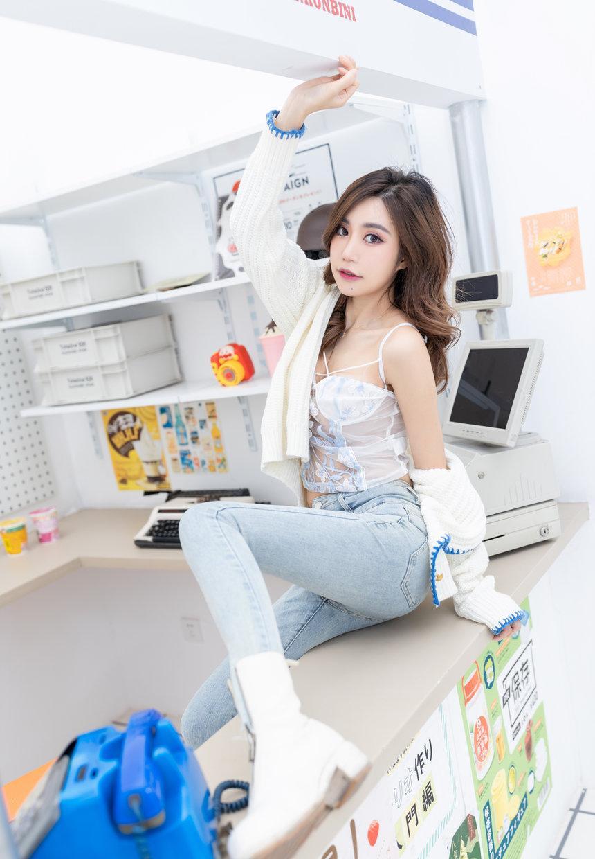 [XiuRen秀人网] 2021.11.23 No.4257 绮里嘉ula [56+1P]