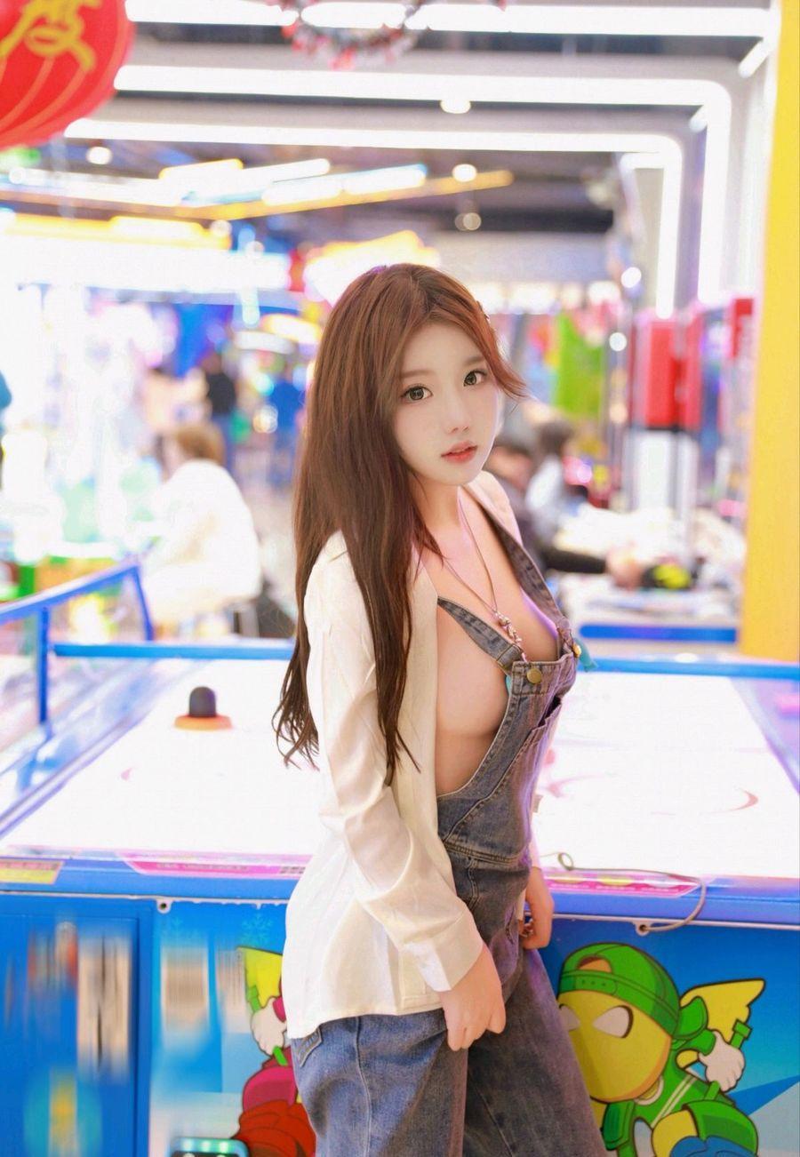 [XiuRen秀人网] 2024.02.07 No.8087 小薯条nienie [81+1P]