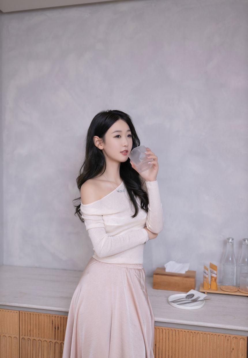 [XiuRen秀人网] 2024.07.15 No.8862 唐安琪 [80+1P]