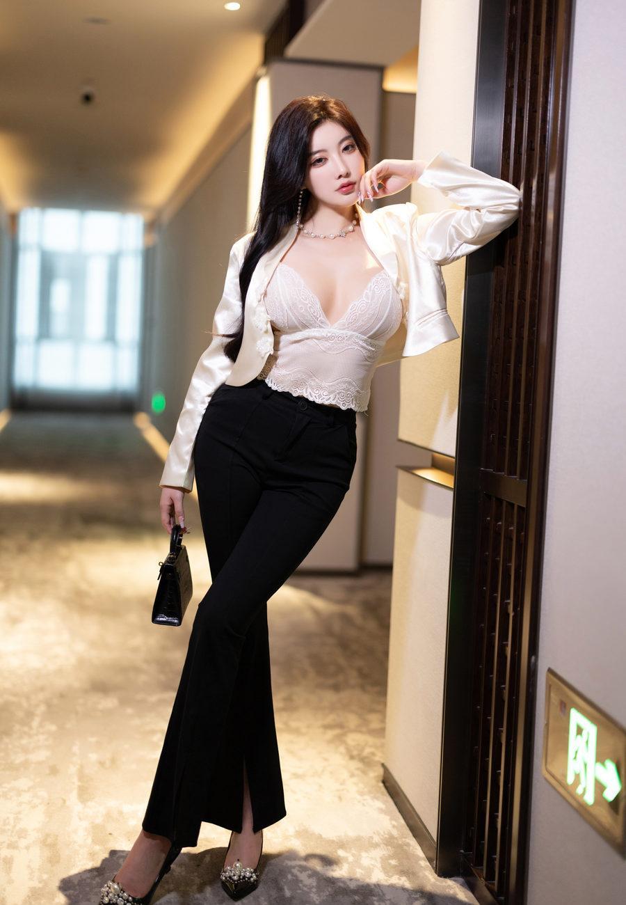 [XIAOYU语画界] 2024.04.12 VOL.1233 杨晨晨Yome [80+1P]