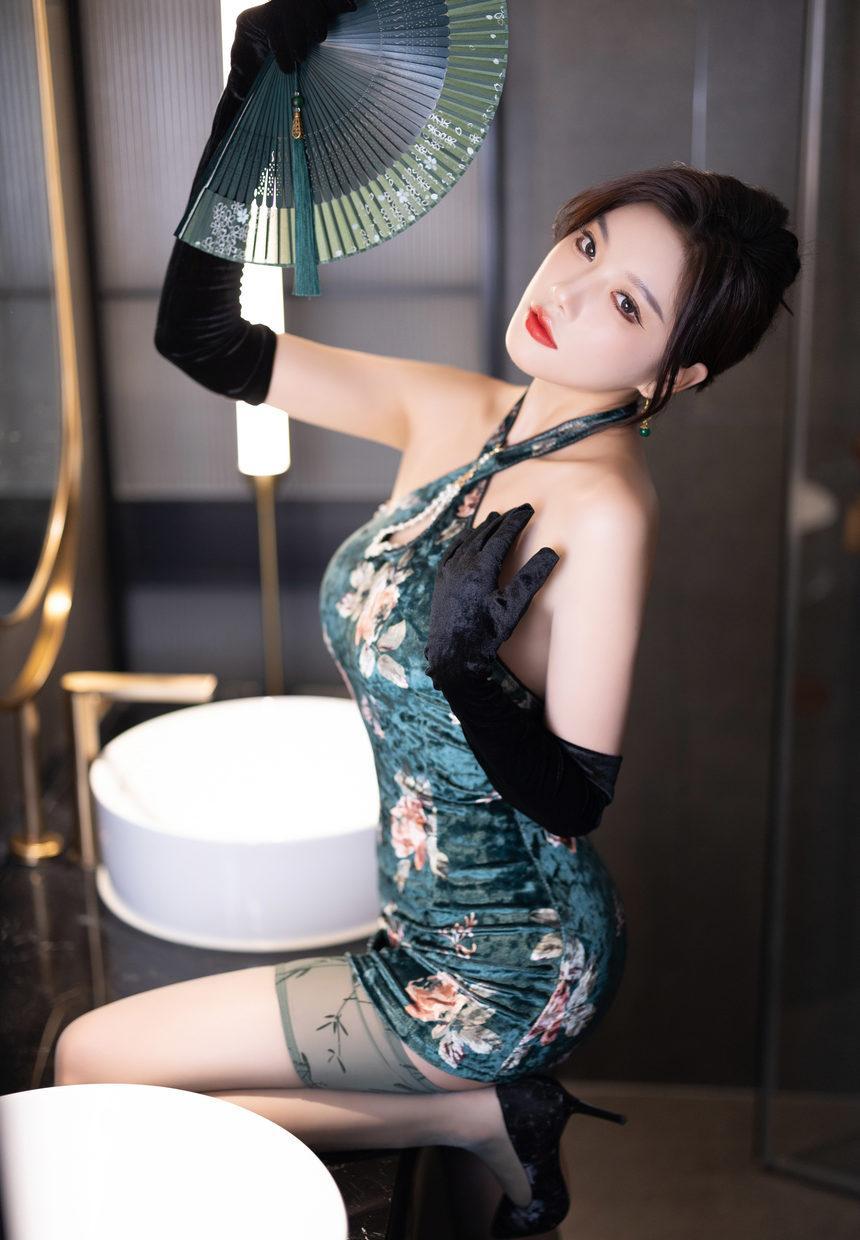 [XiuRen秀人网] 2024.09.14 No.9165 杨晨晨Yome [83+1P]