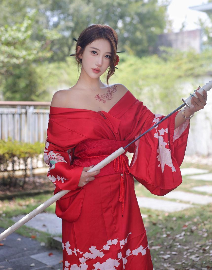 [XiuRen秀人网] 2025.08.22 No.10683 金允希Yuki [80+1P]