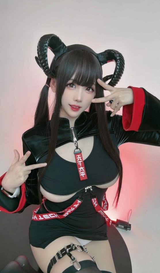 miko酱ww NO.031 天下太平[24P-480MB]