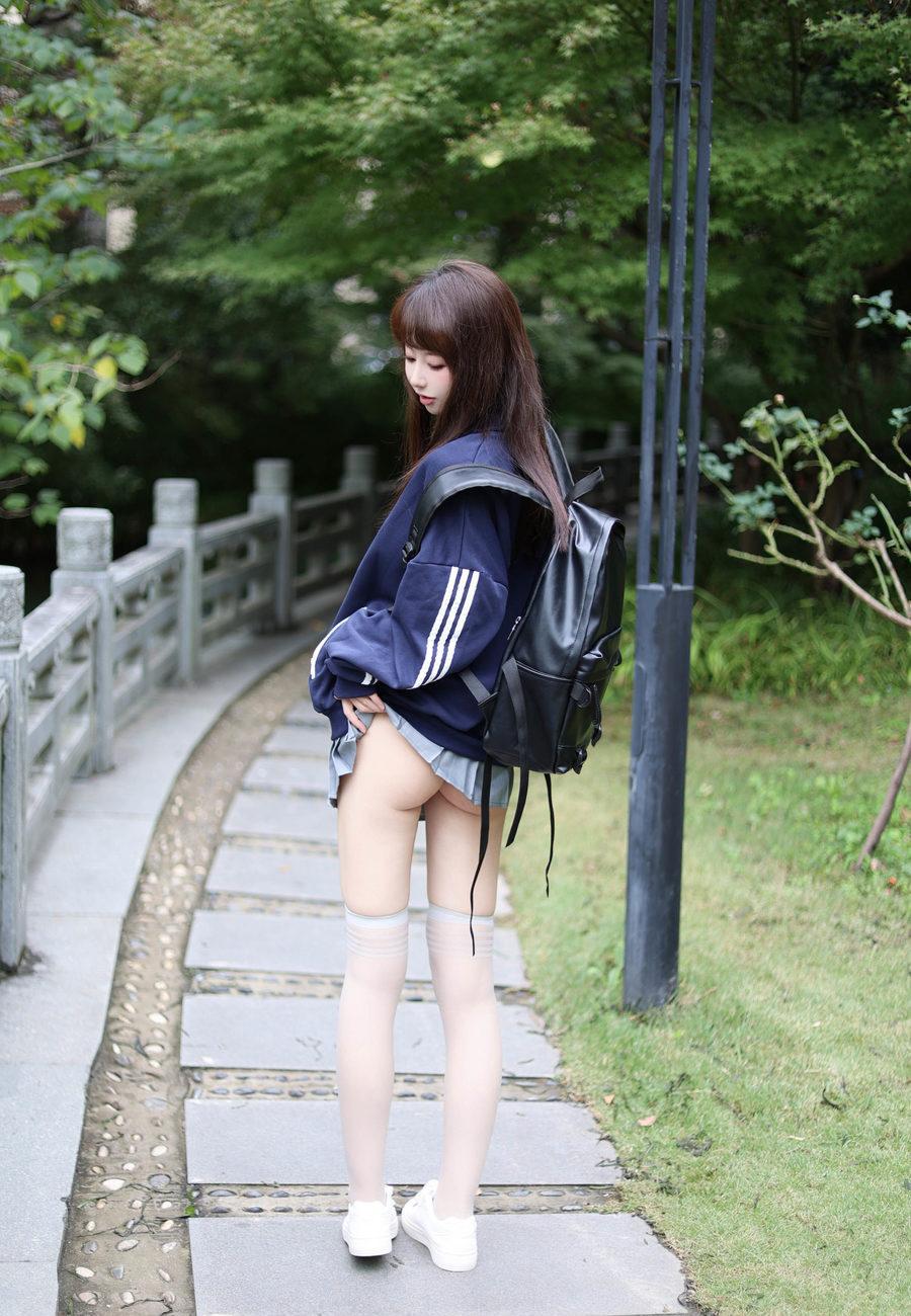 [XiuRen秀人网] 2023.12.08 No.7784 韩系学妹 [69+1P]