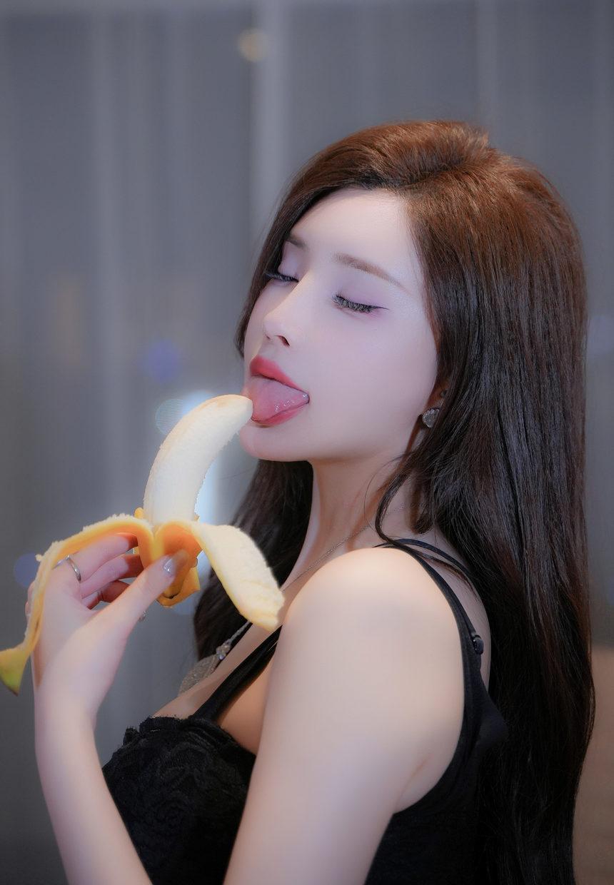 [XiuRen秀人网] 2024.11.07 No.9411 Carol周妍希X [80+1P]