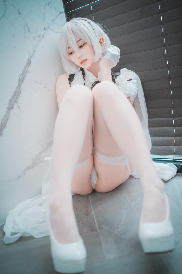 Bambi(밤비) – NO.064[DJAWA] Azur Lane HMS Sirius (Azure Horizons)[73P/598MB]