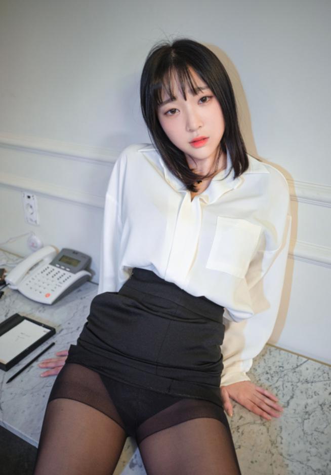 姜仁卿 – NO.08[73P/353MB]