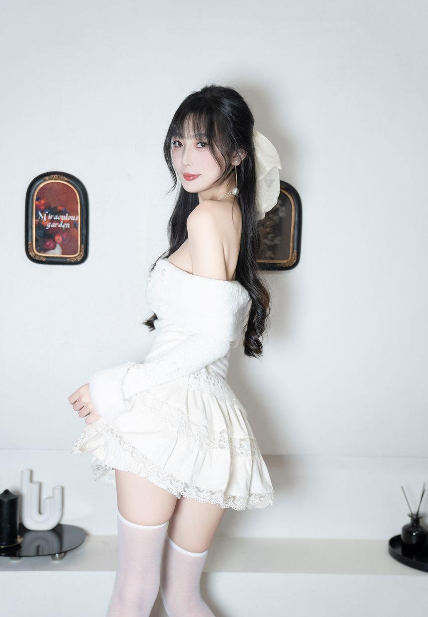 [XiuRen秀人网] 2024.12.25 No.9658 林星阑 [93+1P]