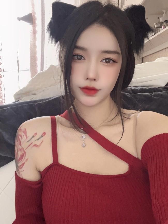 汐 – NO.11 圣诞特辑[51P-111MB]