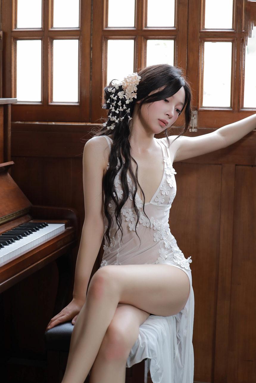 [XiuRen秀人网] 2025.04.25 No.10198 橙子酱Lillian [78+1P]