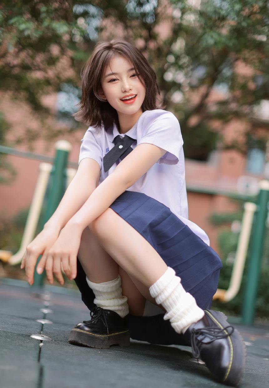 [XiuRen秀人网] 2025.03.07 No.9985 小橘子orange [75+1P]