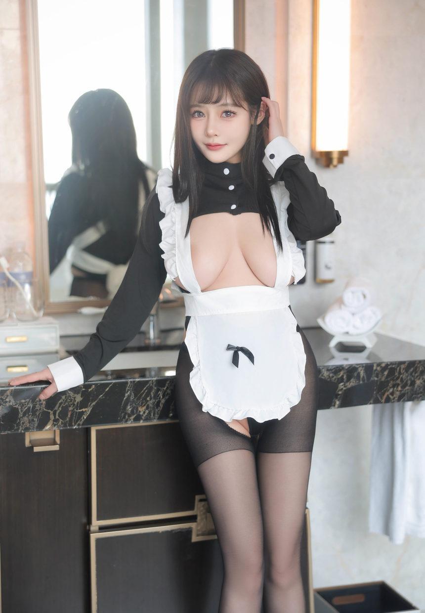 [XiuRen秀人网] 2025.01.08 No.9724 可可芝 [81+1P]