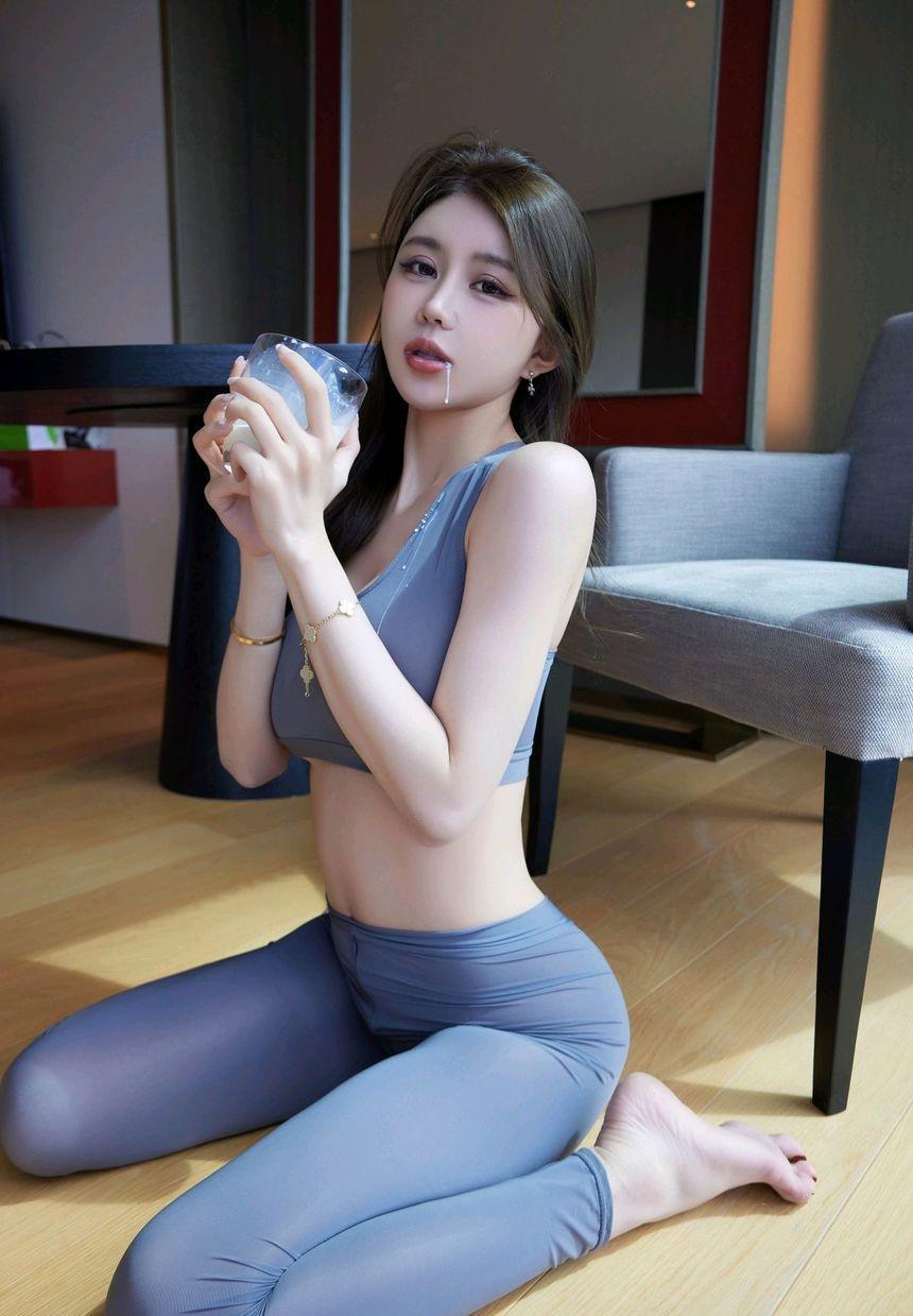 [XiuRen秀人网] 2023.10.25 No.7557 tina_甜仔 [64+1P]