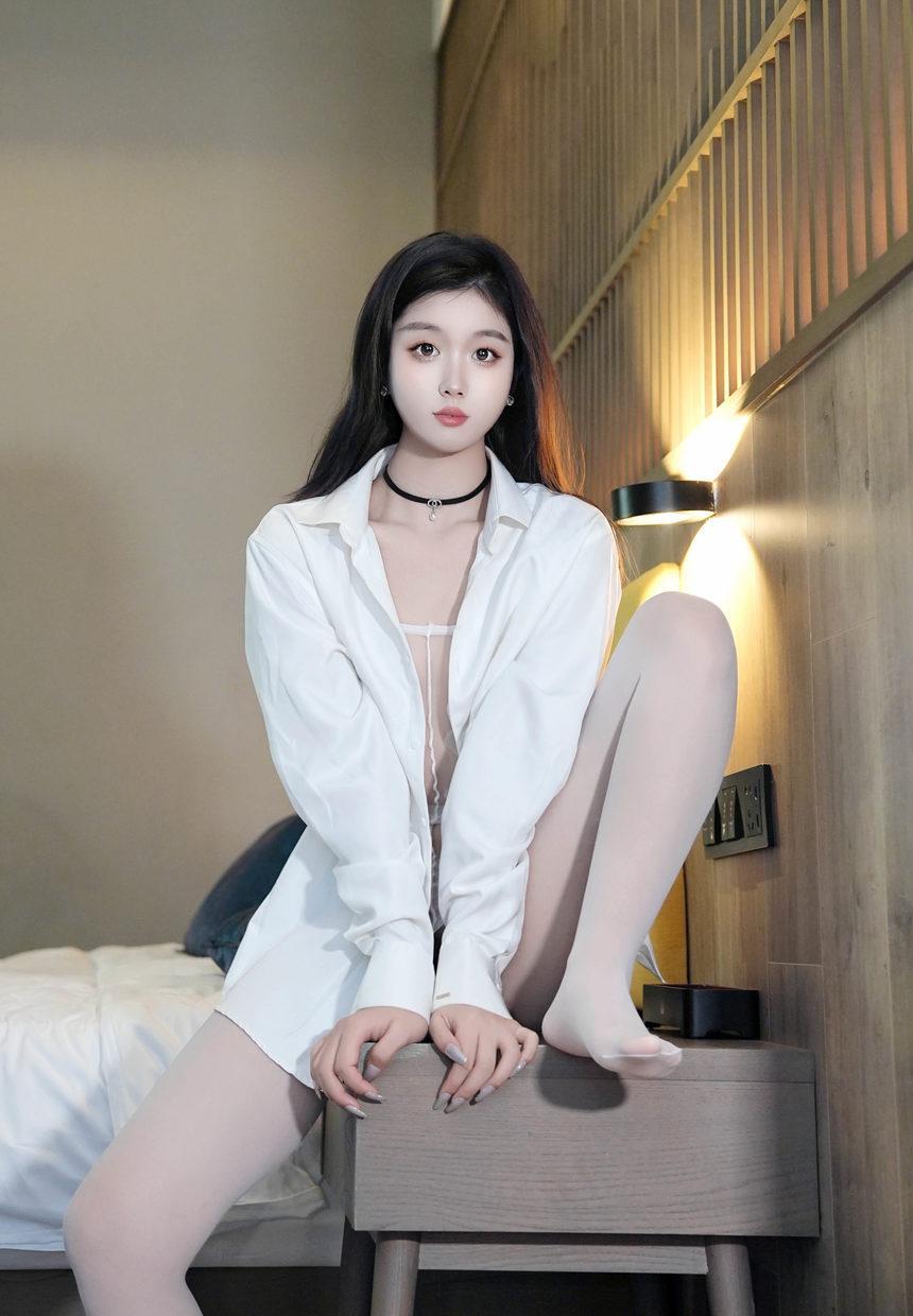 [FEILIN嗲囡囡] 2024.12.12 VOL.493 江念鱼 [70+1P]