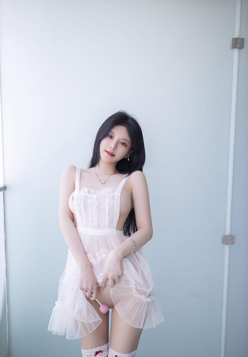 [XiuRen秀人网] 2024.08.23 No.9062 幼幼 [80+1P]