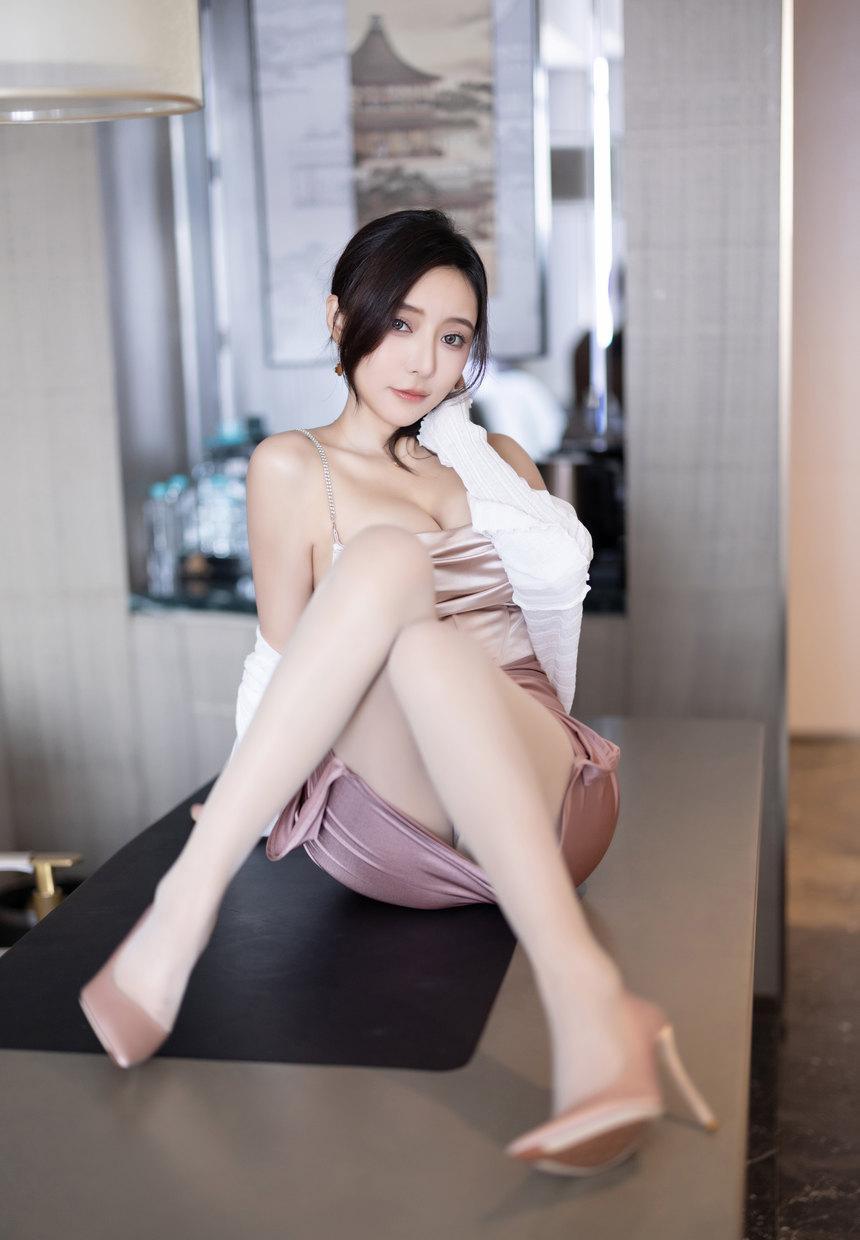 [XiuRen秀人网] 2023.11.09 No.7640 王馨瑶yanni [88+1P]