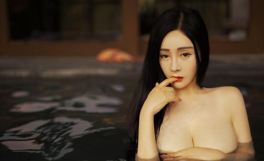 [YOUMI尤蜜荟] 2024.05.07 VOL.1058 允爾 [51+1P]