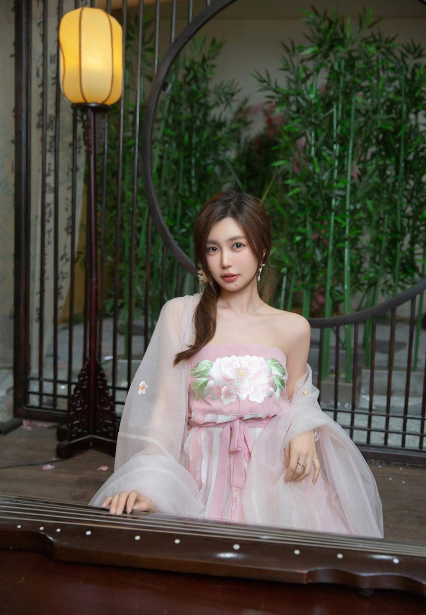 [XiuRen秀人网] 2024.11.20 No.9475 绮里嘉ula [80+1P]