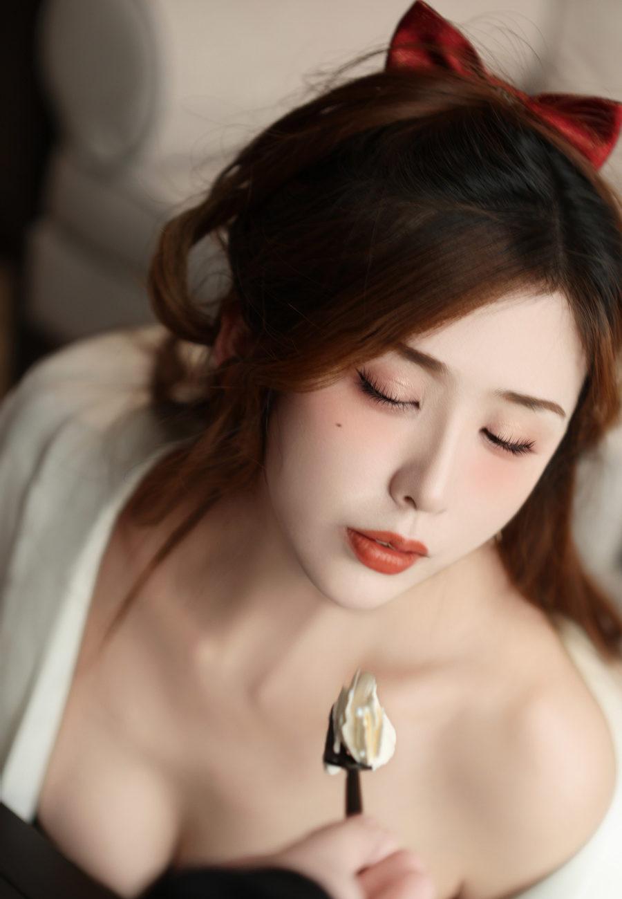 [XiuRen秀人网] 2023.12.27 No.7872 月野兔美妞 [75+1P]