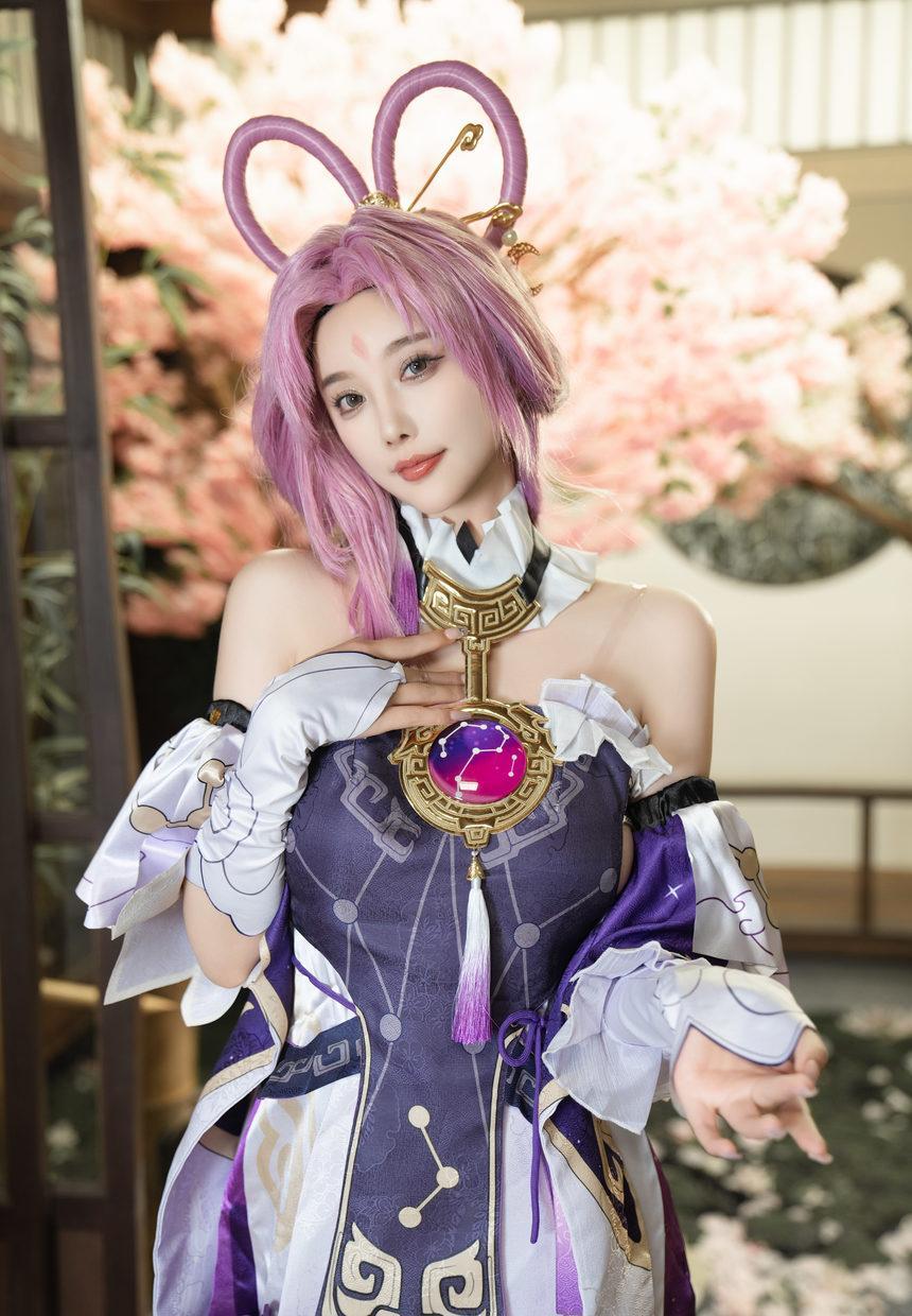 [XiuRen秀人网] 2024.07.30 No.8943 杨晨晨Yome [79+1P]