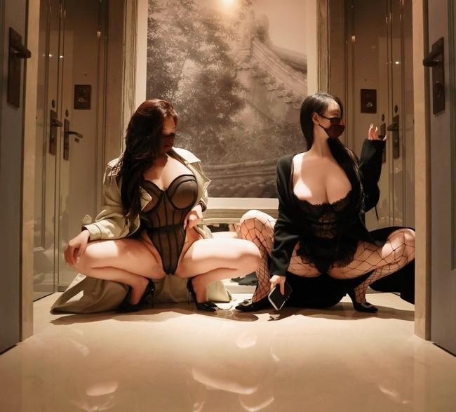 [ ]洁己&左公子 – 王炸合体 臀浪碰撞 [79P-129MB]