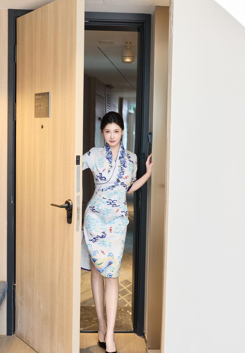 [XiuRen秀人网] 2025.08.15 No.10654 尹甜甜 [54+1P]