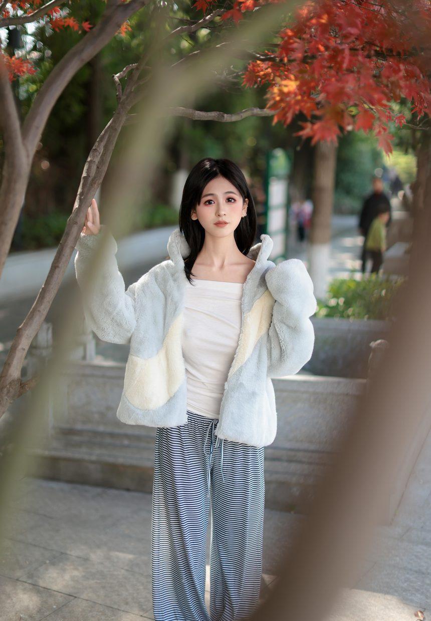 [XiuRen秀人网] 2024.12.16 No.9605 奶芙乔乔 [85+1P]