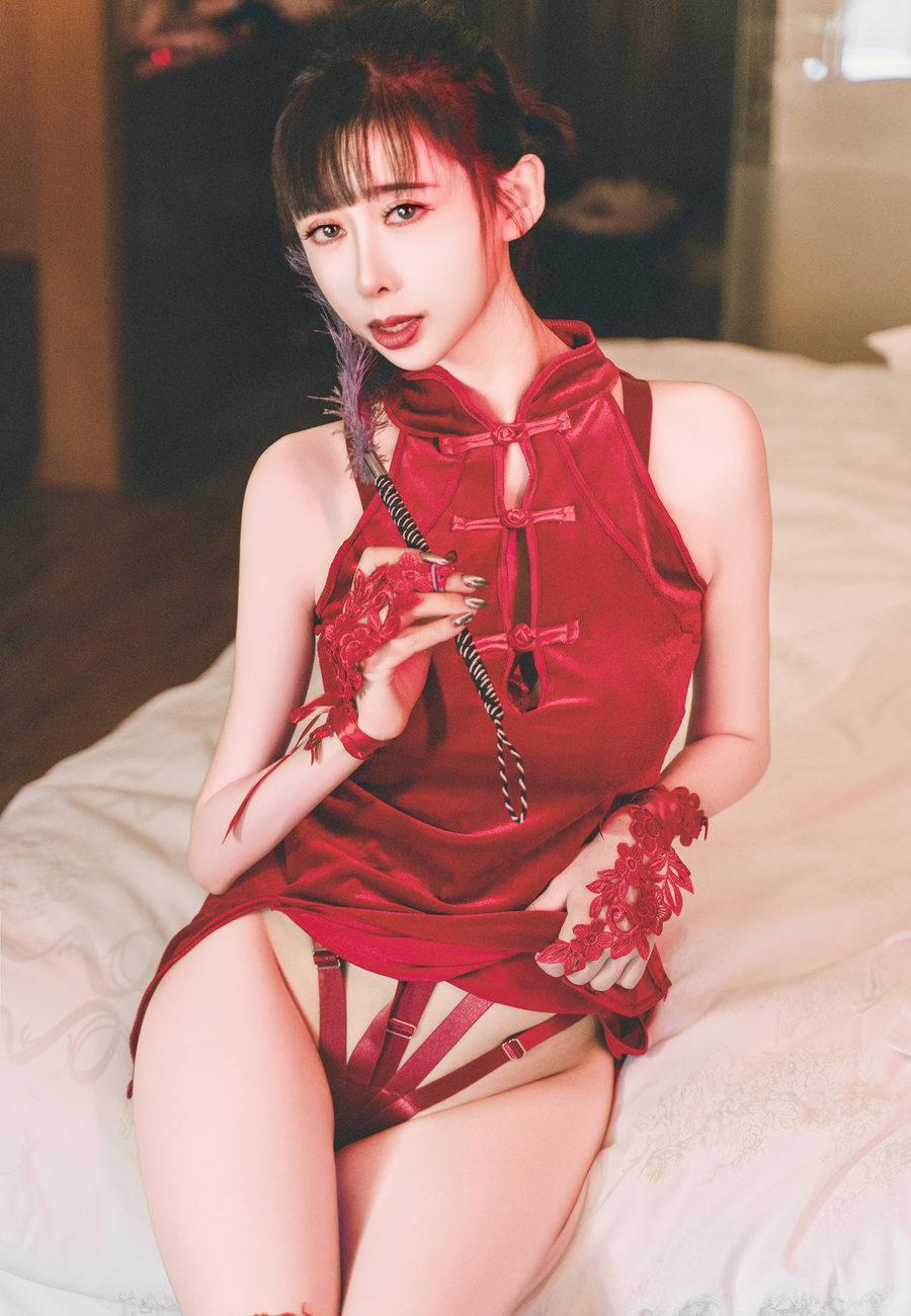 [XiuRen秀人网] 2024.02.01 No.8047 宝宝甜 [64+1P]