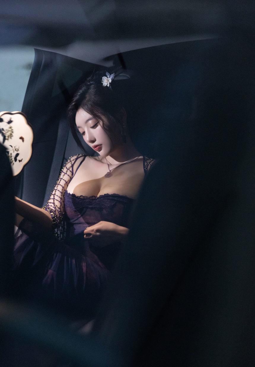 [XiuRen秀人网] 2024.08.30 No.9092 杨晨晨Yome [80+1P]