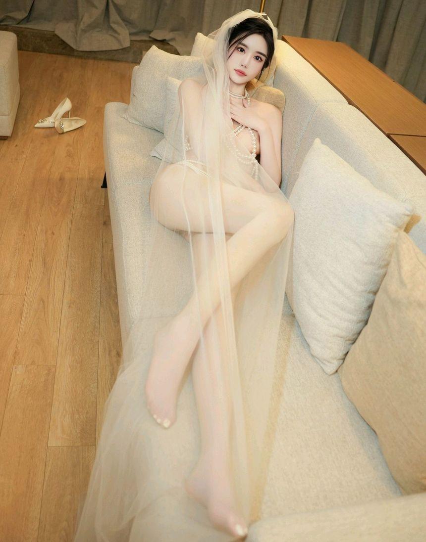 [XiuRen秀人网] 2024.12.27 No.9674 Erikaki [80+1P]