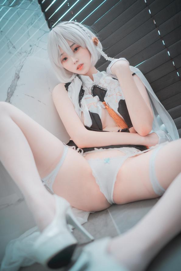 Bambi(밤비) – NO.064[DJAWA] Azur Lane HMS Sirius (Azure Horizons)[73P/598MB]