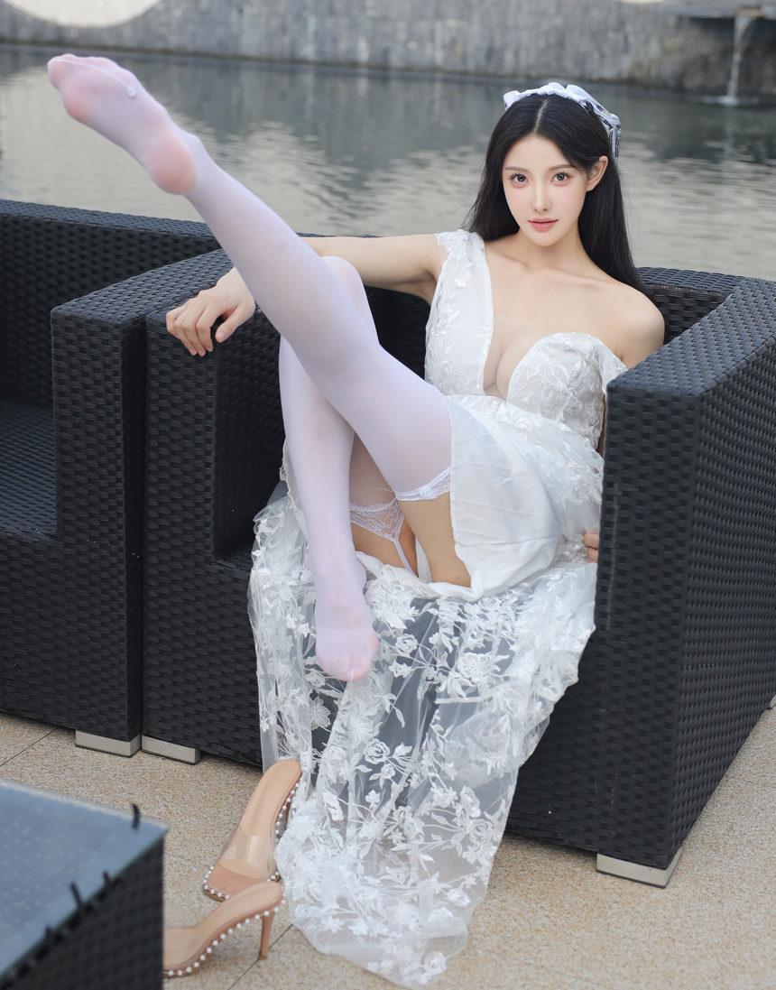 [XiuRen秀人网] 2025.08.18 No.10661 梨霜儿 [82+1P]