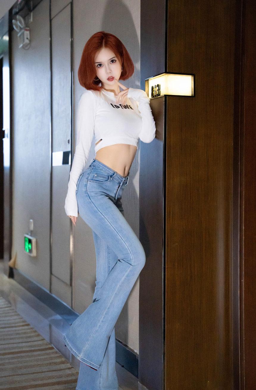 [XiuRen秀人网] 2024.08.22 No.9050 白芷yy [78+1P]