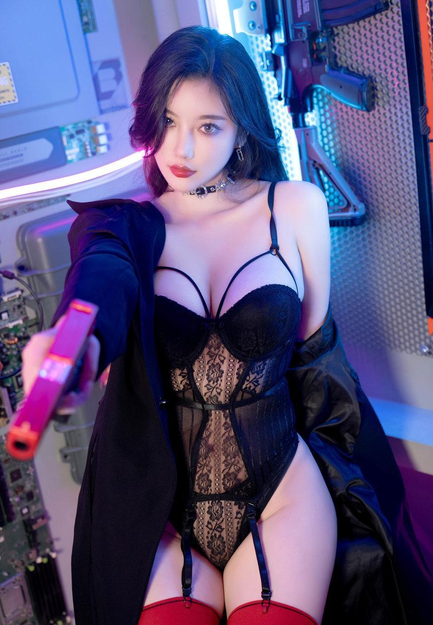 [XiuRen秀人网] 2024.06.28 No.8776 杨晨晨Yome [90+1P]