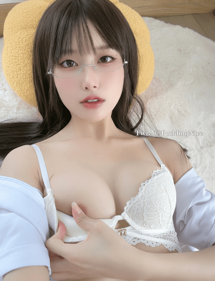 布丁大法 – 椰蓉奶糕-作品推荐