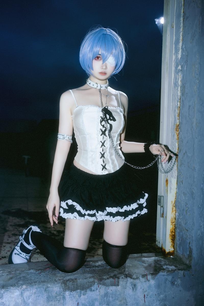 洛桑w伊梓 雨后天台【35P-693MB】-最佳coser